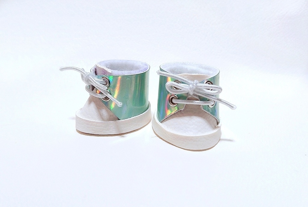 ぬい靴 オーロラカラー スニーカー