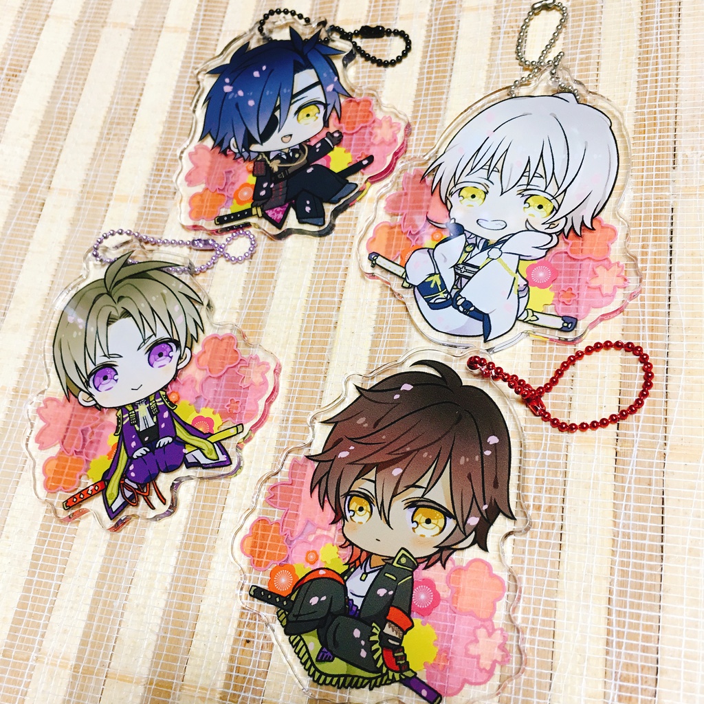 おすわりアクリルキーホルダー