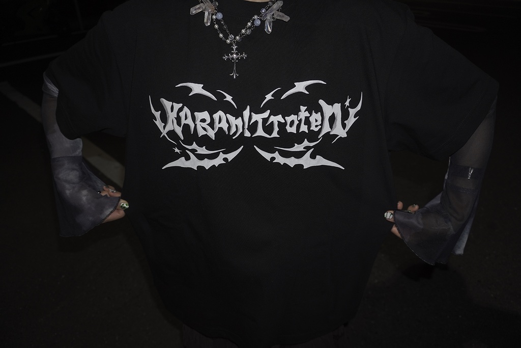 KARAN! TToten紙粘土Tシャツ