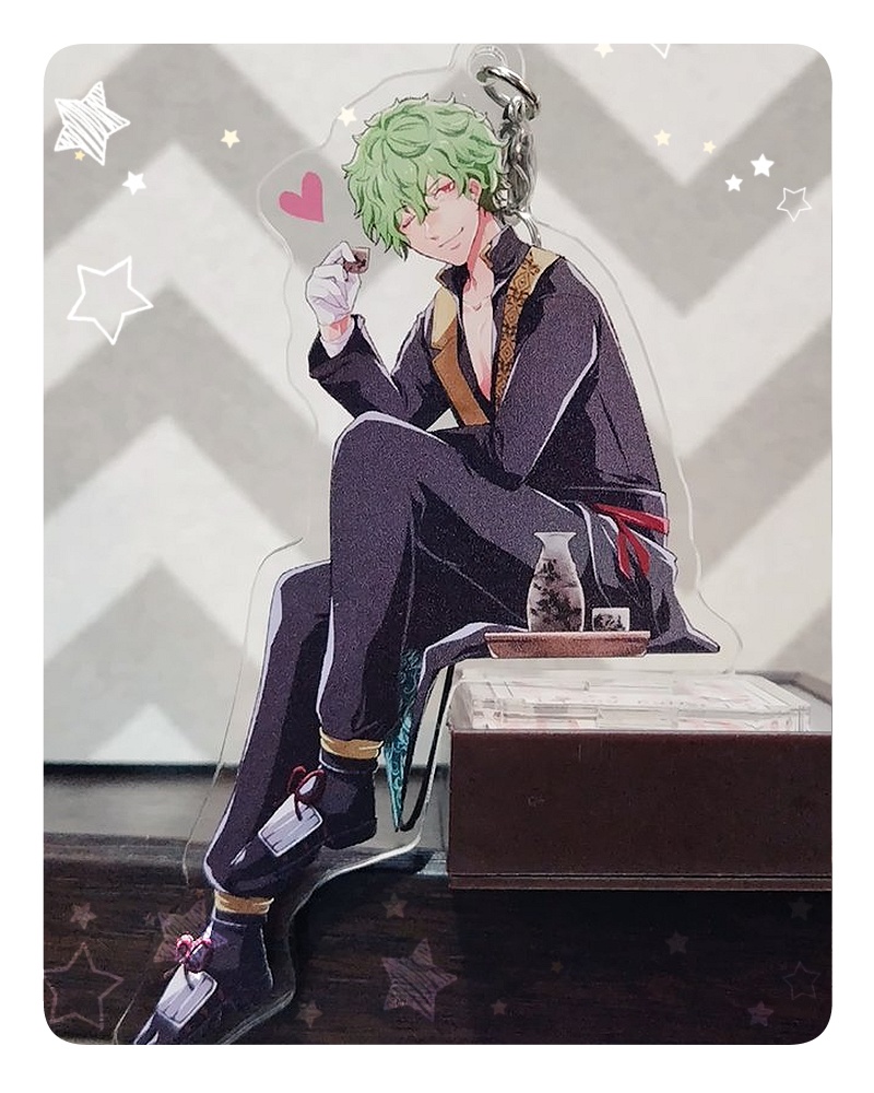 【アクリルスタンドにもなるキーホルダー】