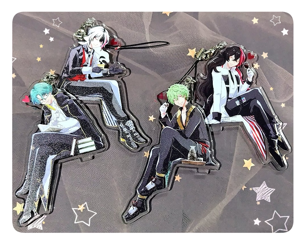 【アクリルスタンドにもなるキーホルダー】