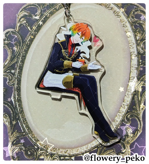 【アクリルスタンドにもなるキーホルダー】