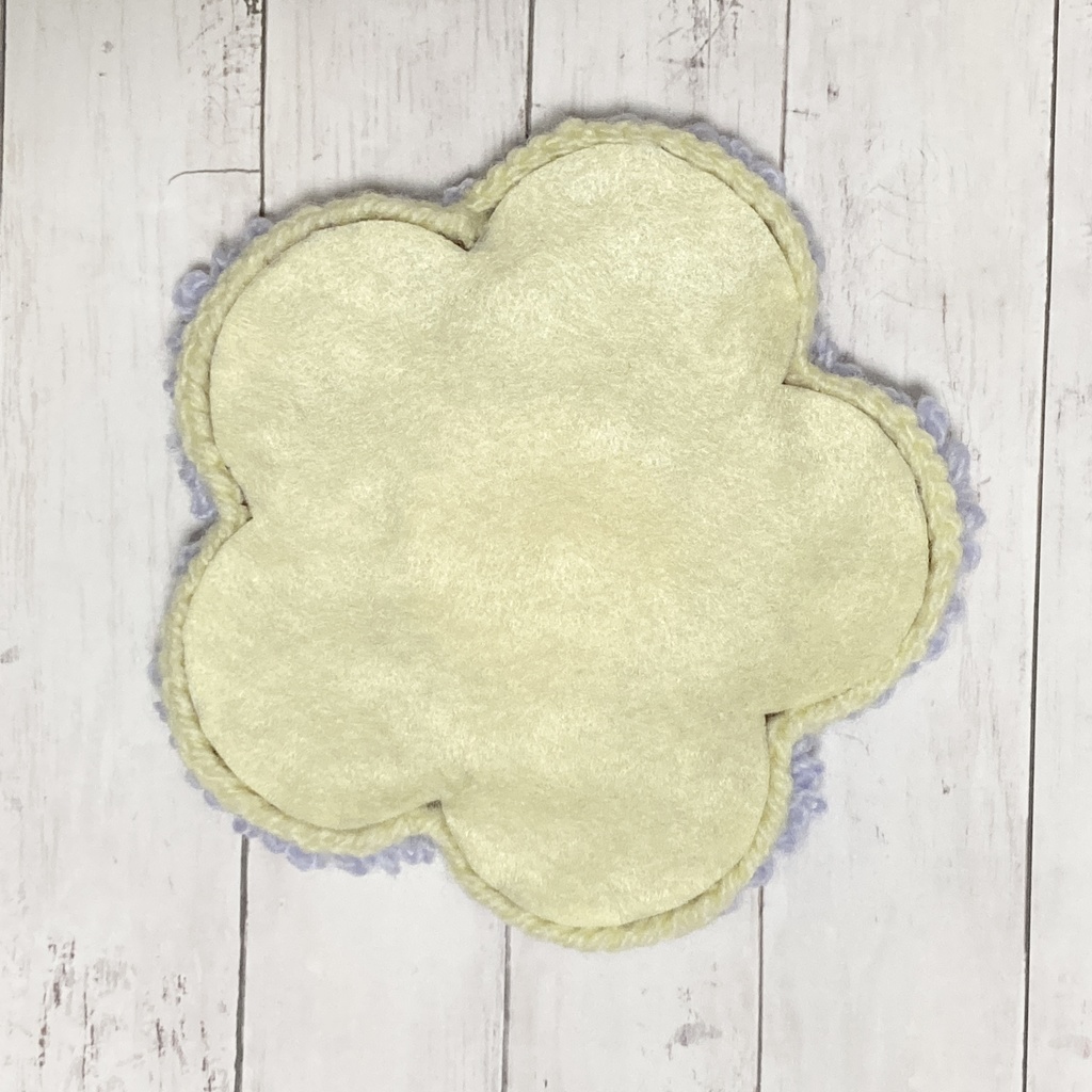 お花のラグ 【ぬいぐるみ、ドール、小物置き】