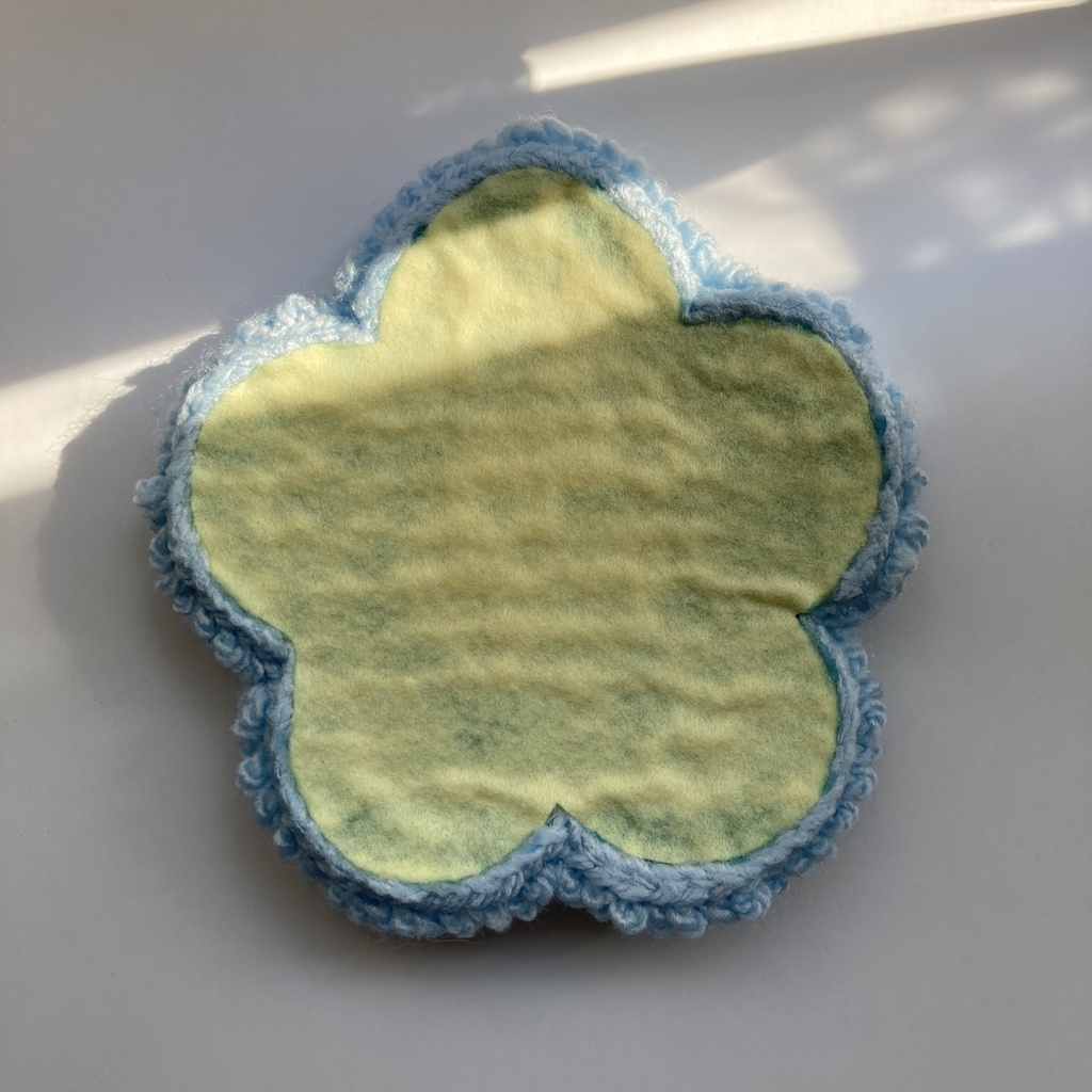 お花のラグ 【ぬいぐるみ、ドール、小物置き】