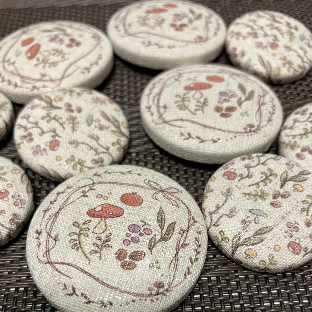 くるみぼたん(2種)