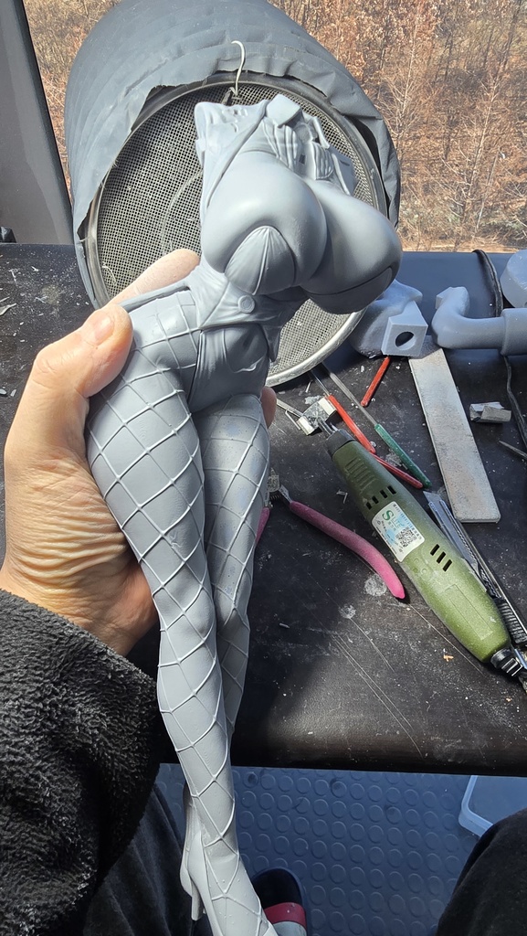 NIKKE エード : エージェントバニー 1/4 (レジンキャストキット)