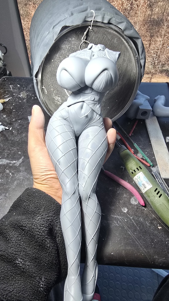 NIKKE エード : エージェントバニー 1/4 (レジンキャストキット)