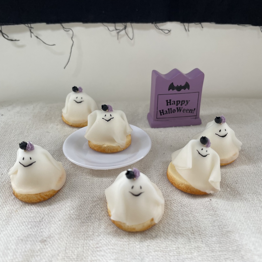 ハロウィン限定　おばけケーキ