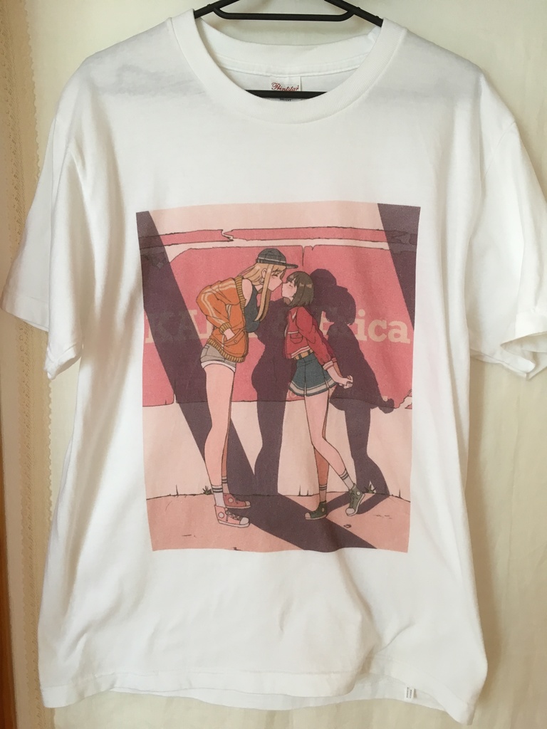 カナとエリカ エモTシャツ