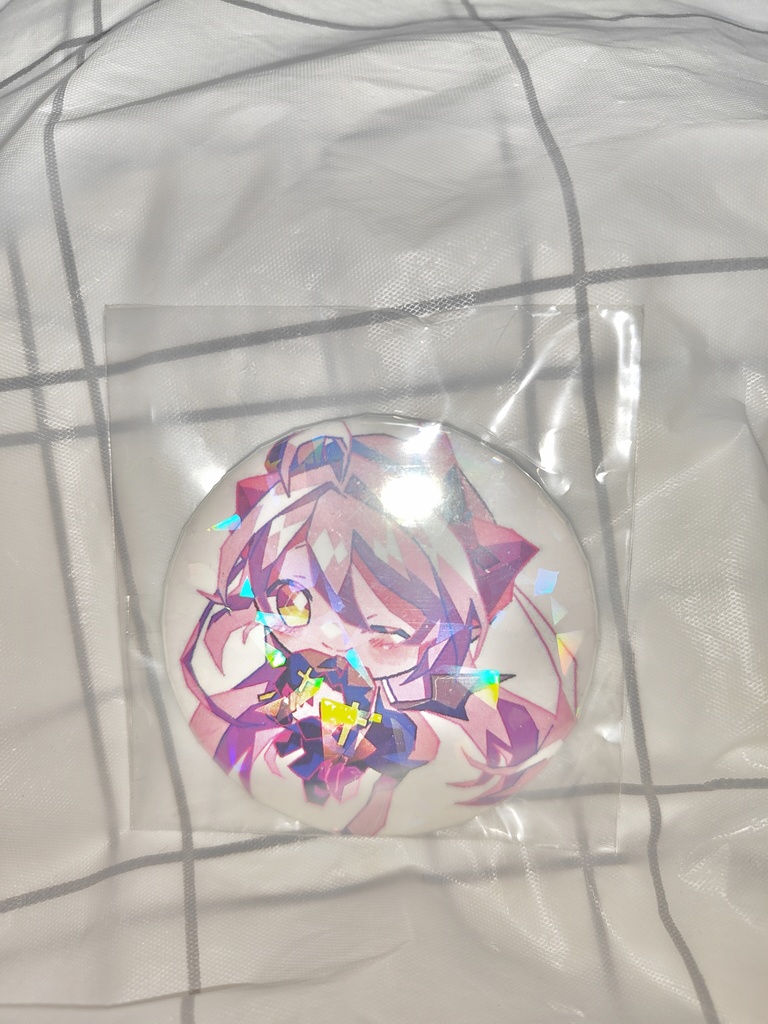 🩷再販！💜ホログラム缶バッジ
