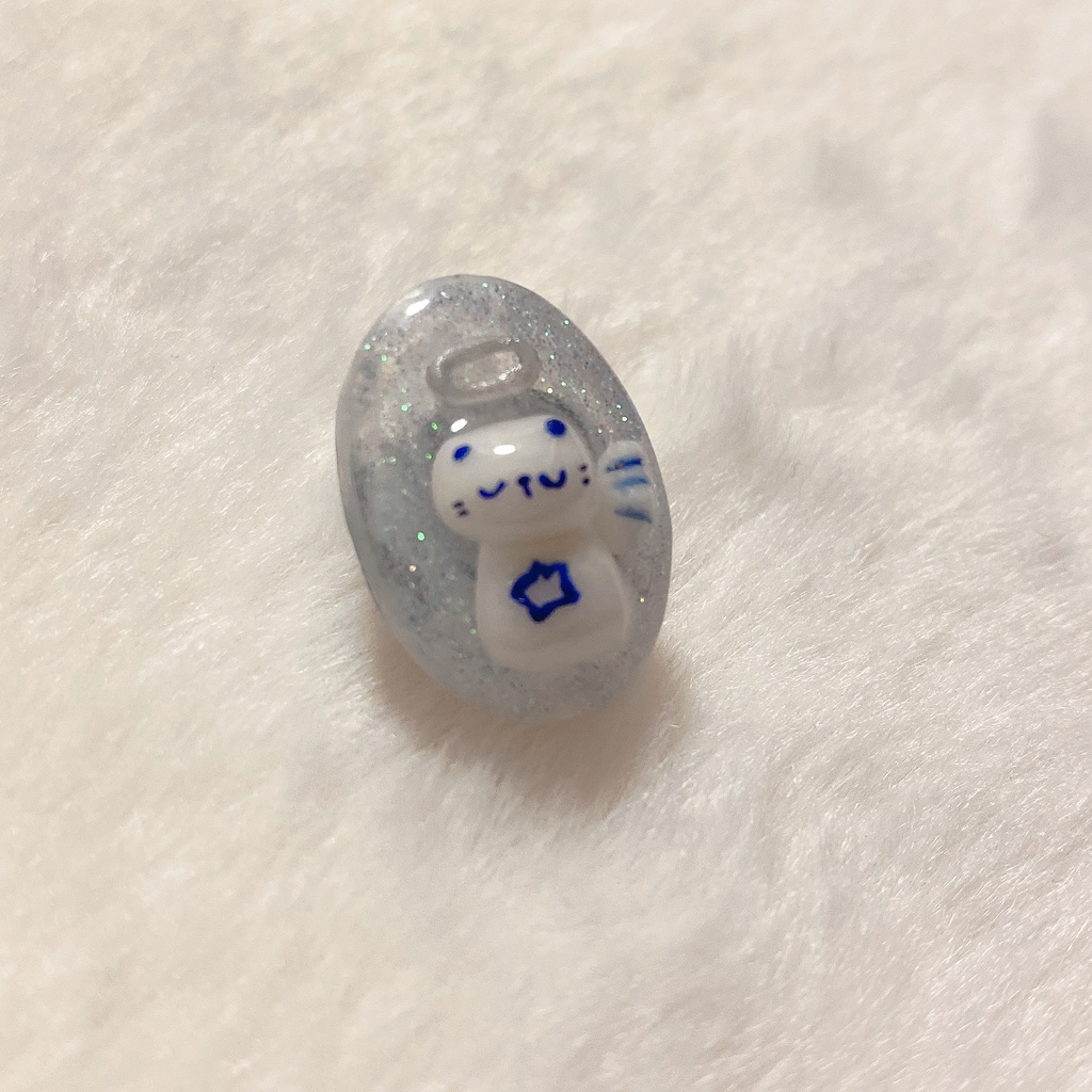 ハンドメイド(天使ねこのピンバッジ)