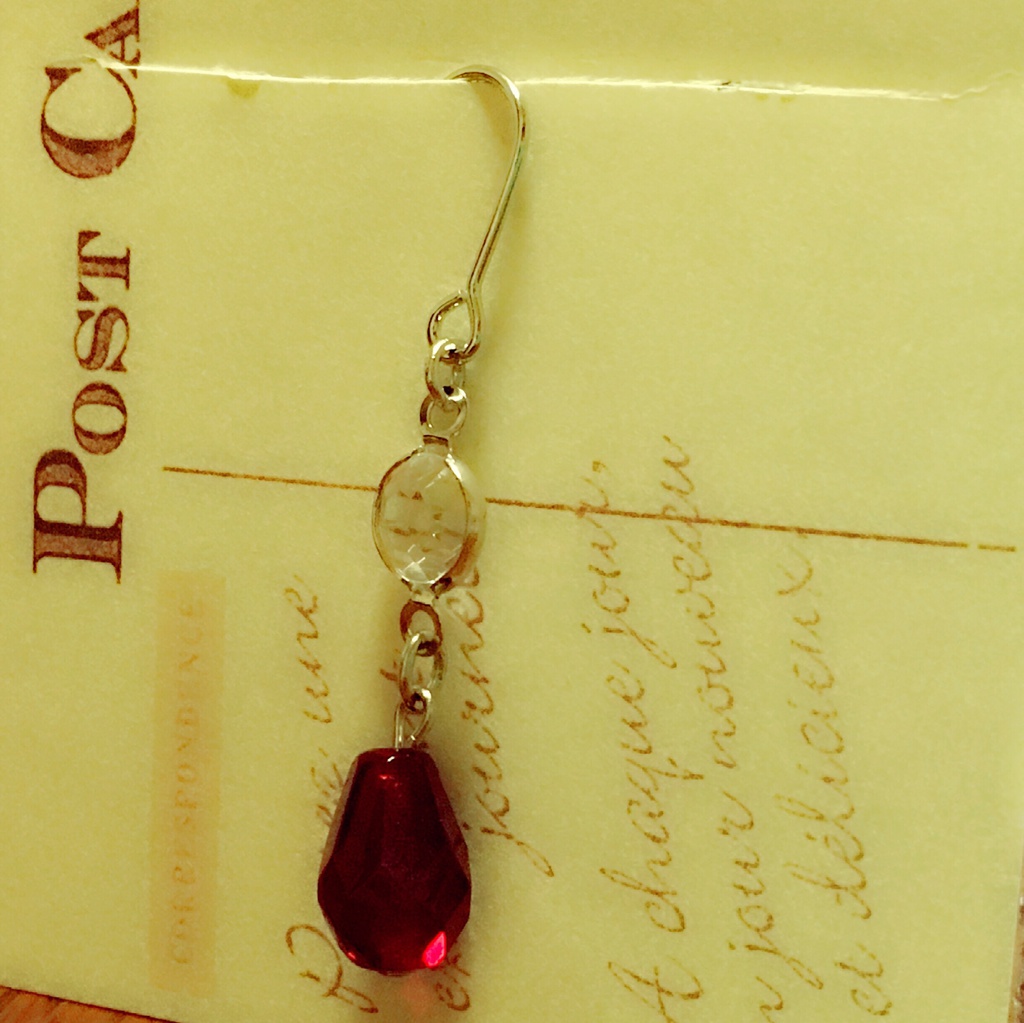 赤色と白色イメージキャラ用 イヤーアクセサリー