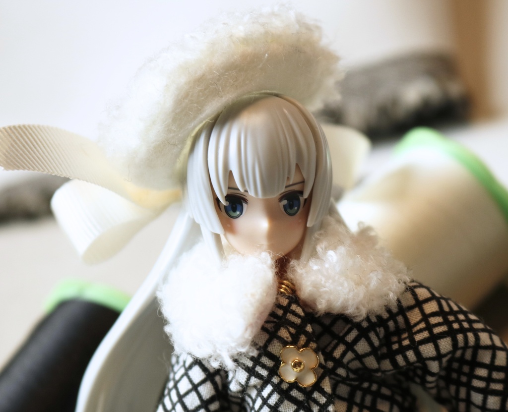 1/12ドール・プラモデル小物『冬支度のベレー帽&ティペット』