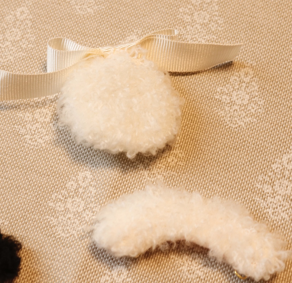 1/12ドール・プラモデル小物『冬支度のベレー帽&ティペット』