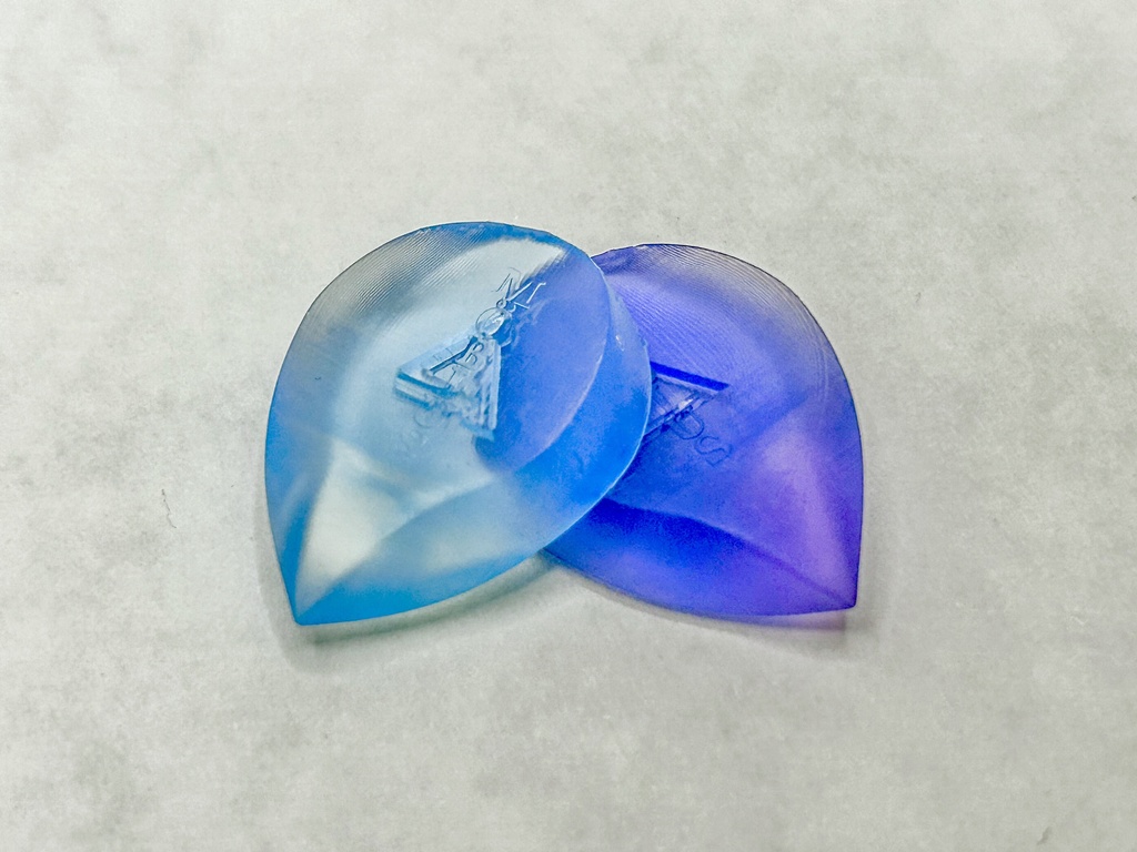 Möbius Pick Ergo R-Side（Ocean Blue) & L-Side (Purple)セット