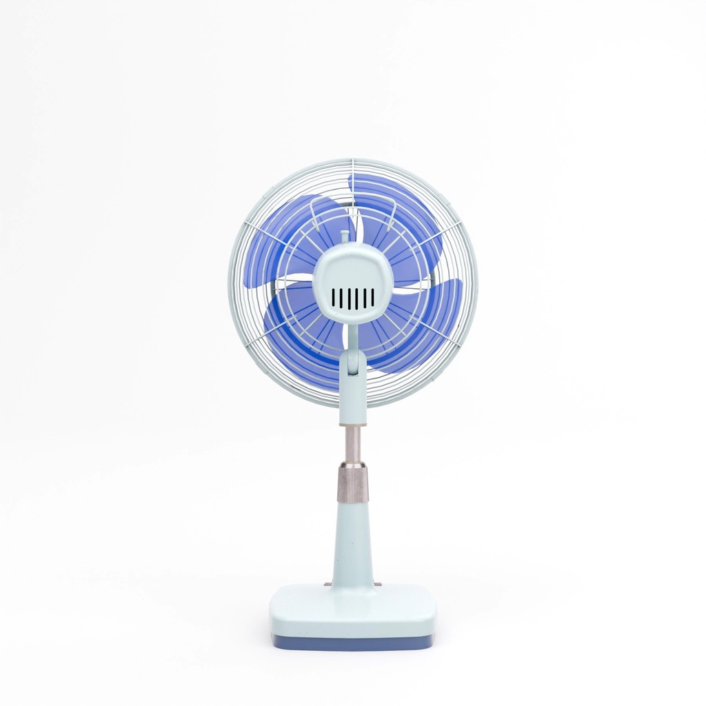 レトロな扇風機とエアコン【3Dモデル】