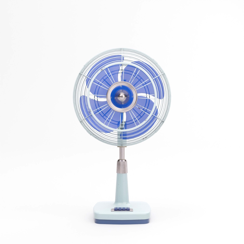 レトロな扇風機とエアコン【3Dモデル】