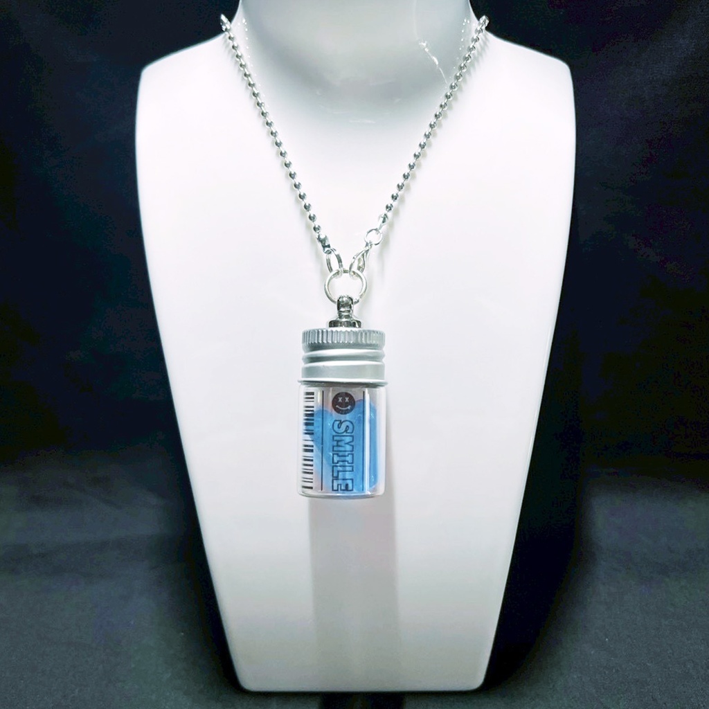 【数量限定 / 受注生産】錠剤ネックレス 大サイズ(SMILE)