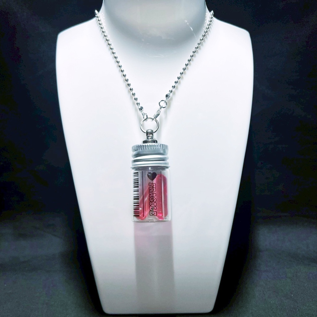 【数量限定 / 受注生産】錠剤ネックレス 大サイズ(FRAGILE)