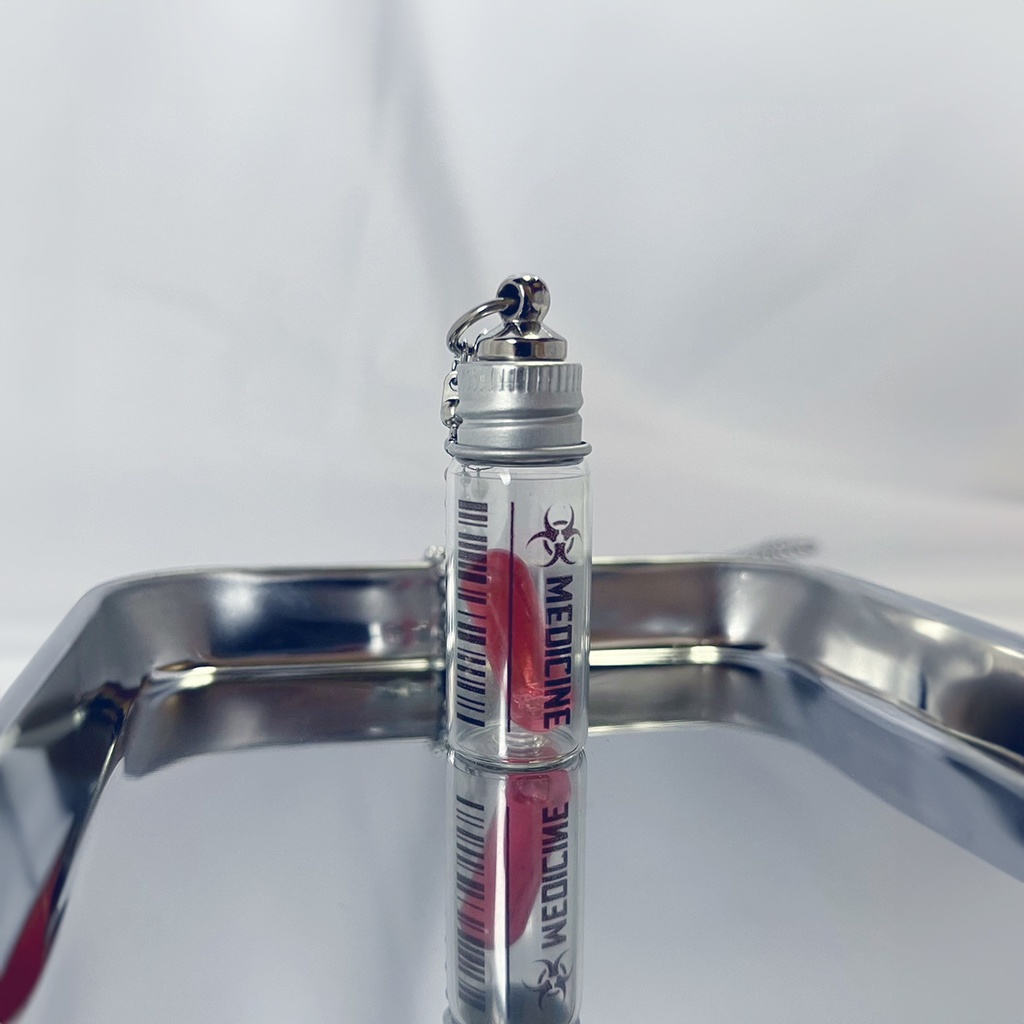 (全8種)錠剤ネックレス 小瓶(クリアレッド)