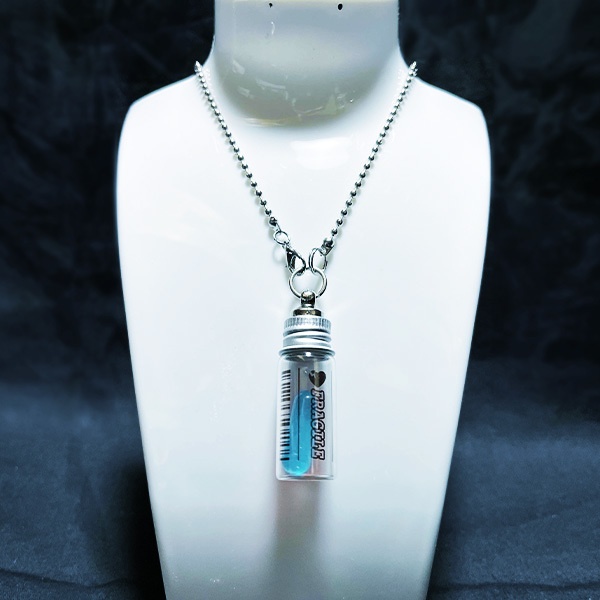 【数量限定 / 受注生産】錠剤ネックレス(FRAGILE)