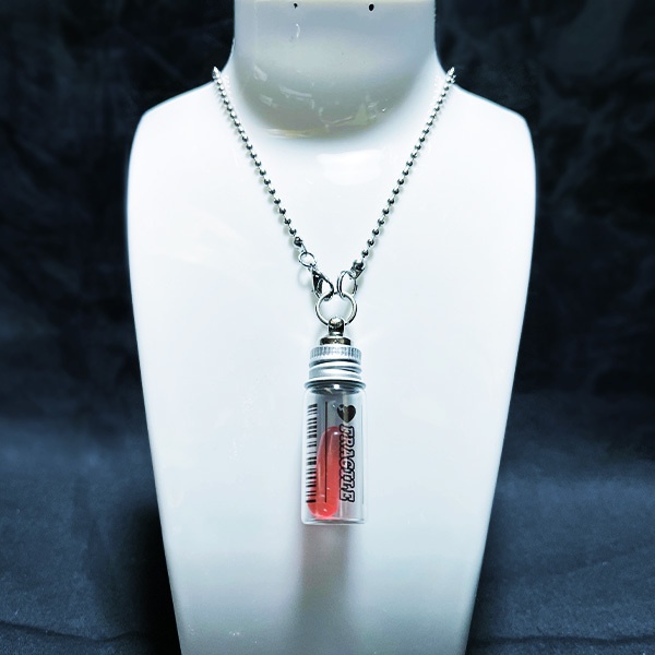 【数量限定 / 受注生産】錠剤ネックレス(FRAGILE)