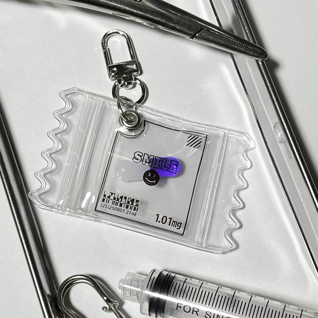 キャンディバックチャーム（SMILE ホワイト×パープル）