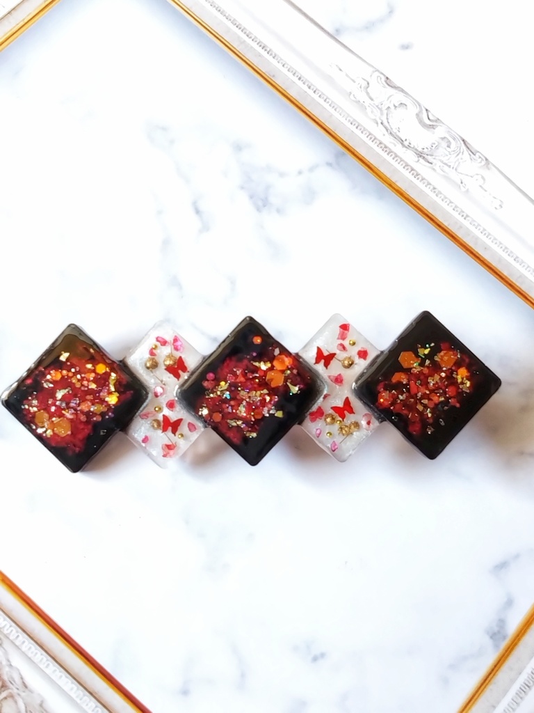 《獄都事変》獄都キャライメージカラー ヘアクリップ