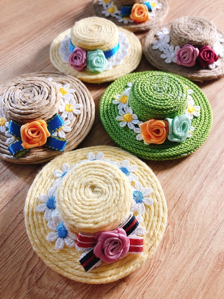 お母さんの麦わら帽子（マグネット大）