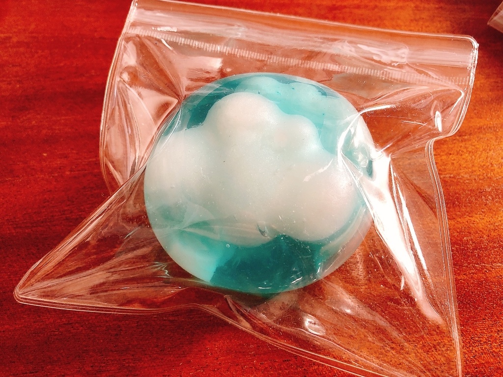 ストレスボール「雲」