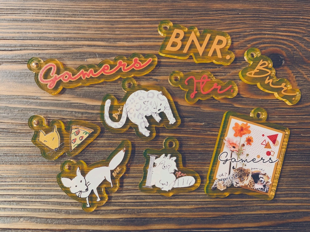 アクリルチャームキーホルダー