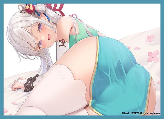 「浅黄ムツキ ver.雀魂コラボ衣装」カードスリーブ