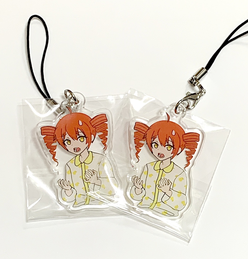 縦ロールになっちゃったアクリルキーホルダー