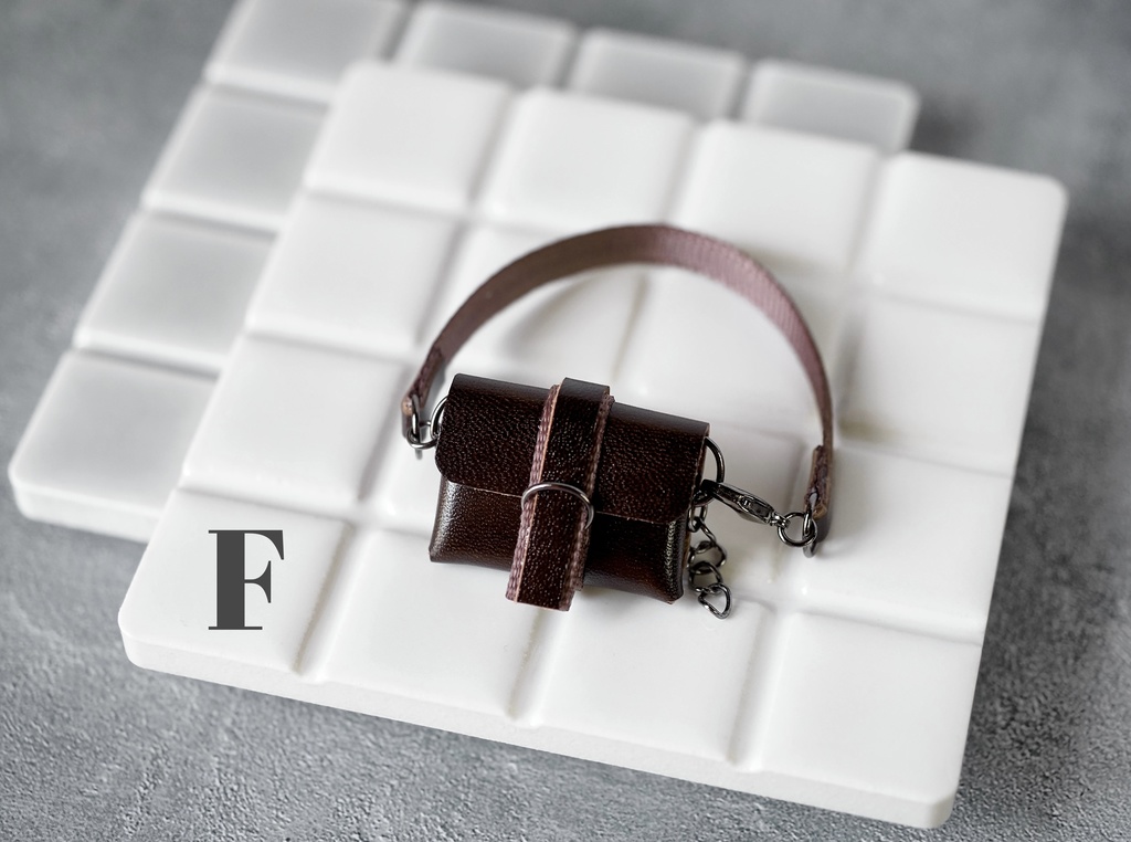 leather bodybag -cross- standard