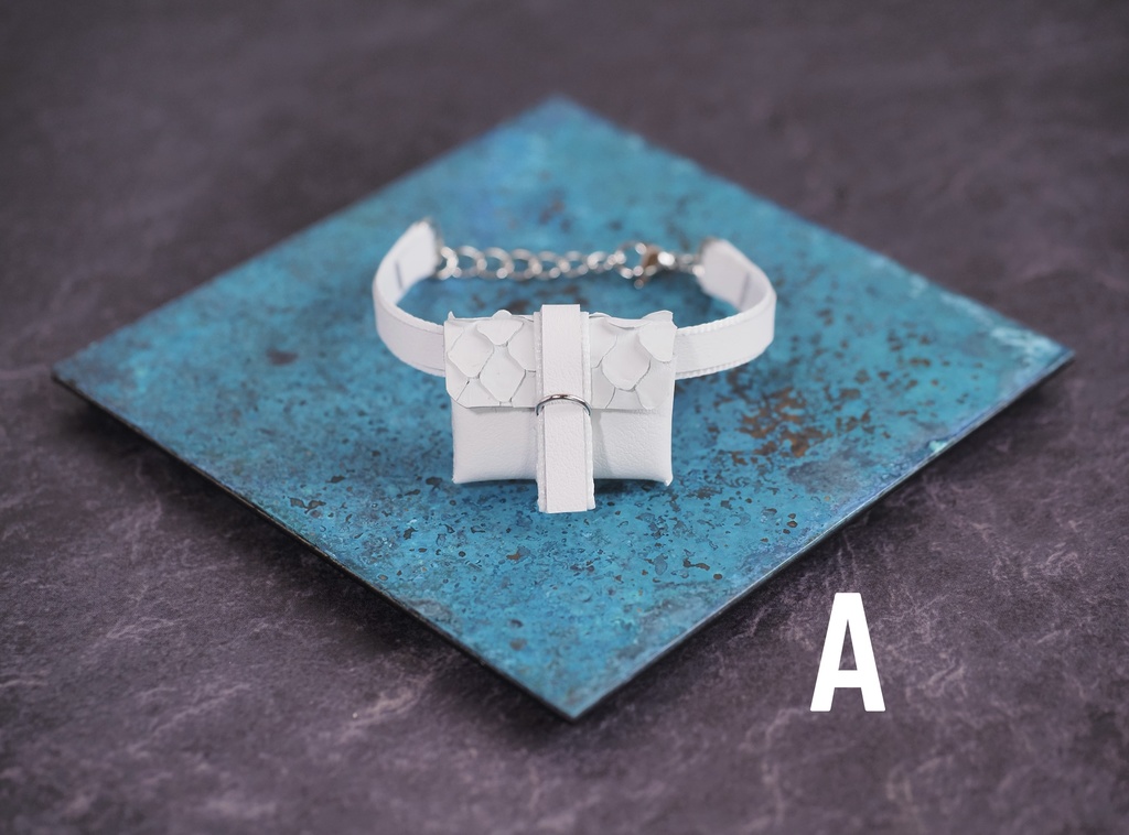 leather bodybag -straight- exoticPy