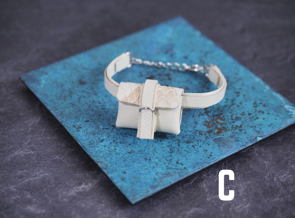 leather bodybag -straight- exoticPy