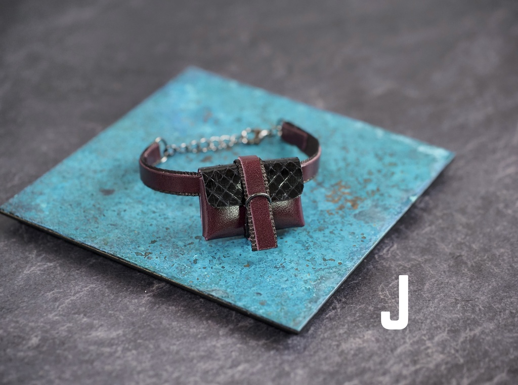 leather bodybag -straight- exoticPy