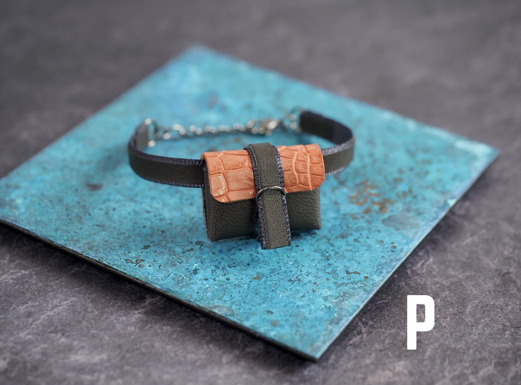 leather bodybag -straight- exotic