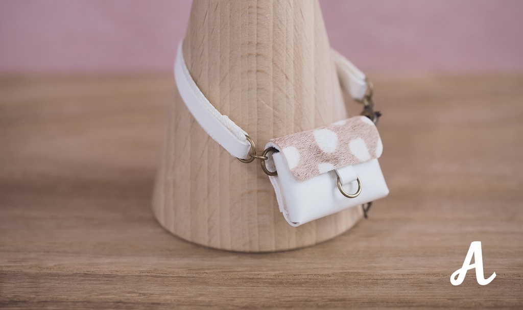 leather bodybag -cross- cowfur