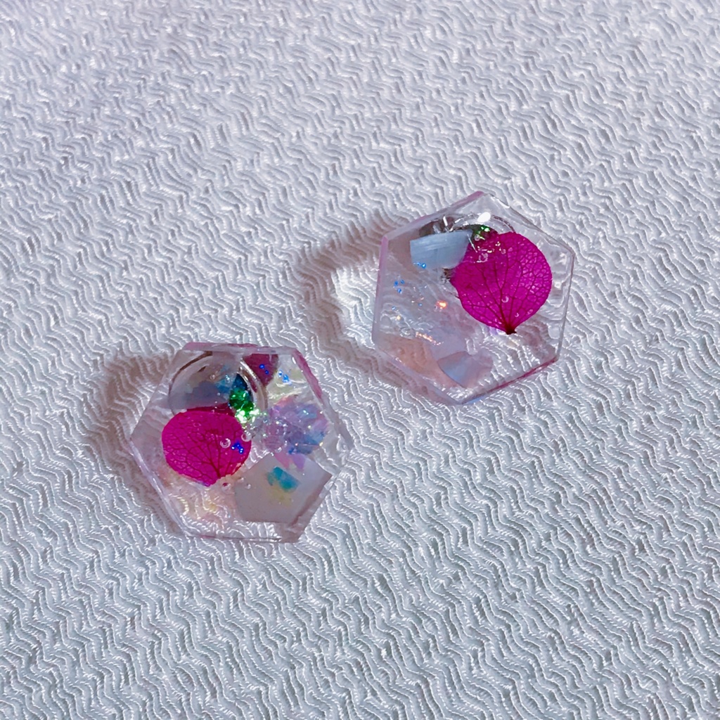 結氷下の花ピアス