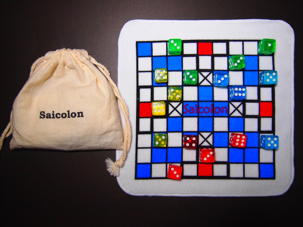 進化するボードゲーム「サイコロン」