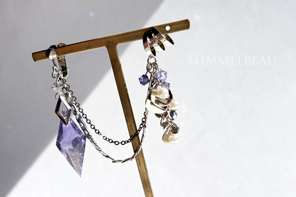 創作✦月光に輝く藤の欠片- 𝐴 𝑓𝑟𝑎𝑔𝑚𝑒𝑛𝑡 𝑜𝑓 𝑤𝑖𝑠𝑡𝑒𝑟𝑖𝑎 𝑜𝑛 𝑎 𝑚𝑜𝑜𝑛𝑙𝑖𝑡 𝑛𝑖𝑔ℎ𝑡 -