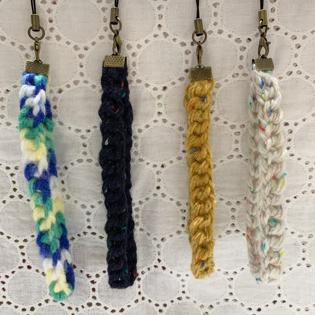 °♡手編みシンプルストラップ♡°