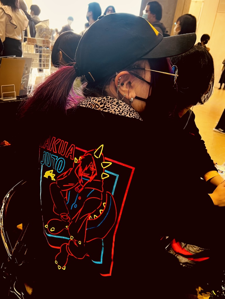 【受注生産】白亜獣斗 Neon Sign ロングスリーブTシャツ