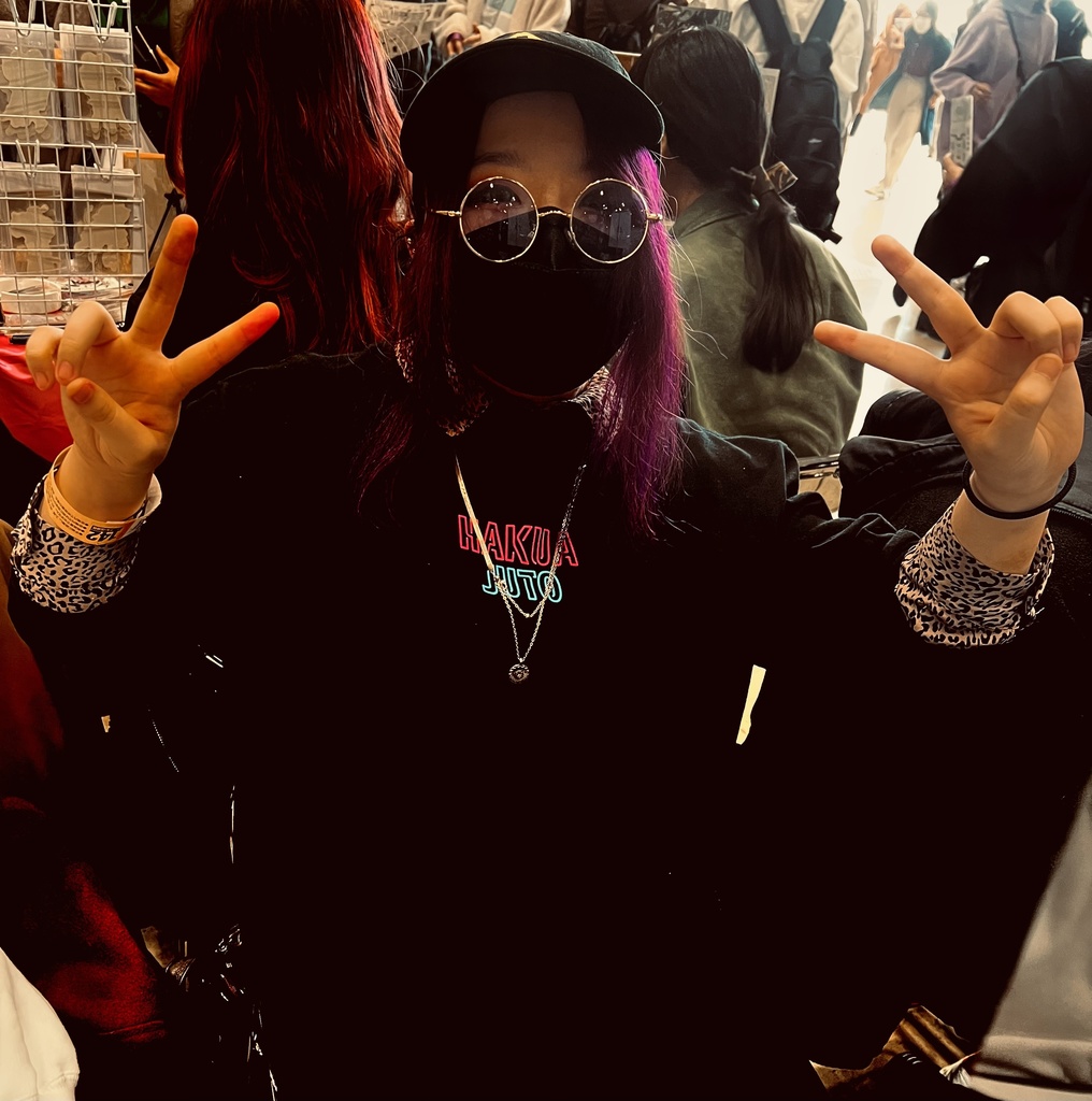 【受注生産】白亜獣斗 Neon Sign ロングスリーブTシャツ