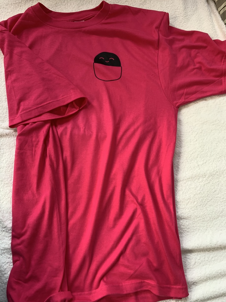 くろたまデカTシャツ