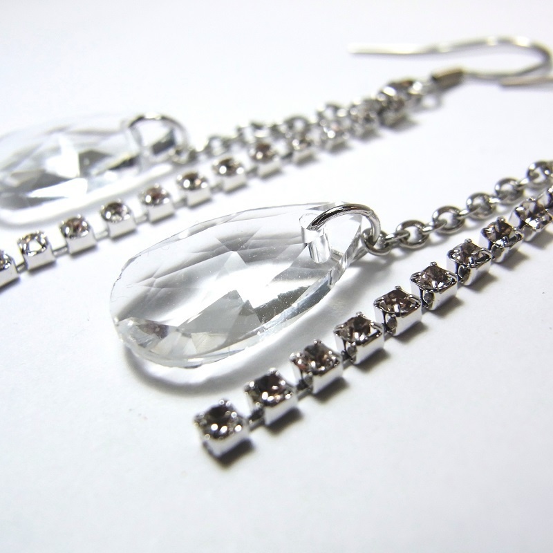 ステンレス製フックピアス A級ガラス ティアドロップ クリア&ロングシャンデリア lalalady-200