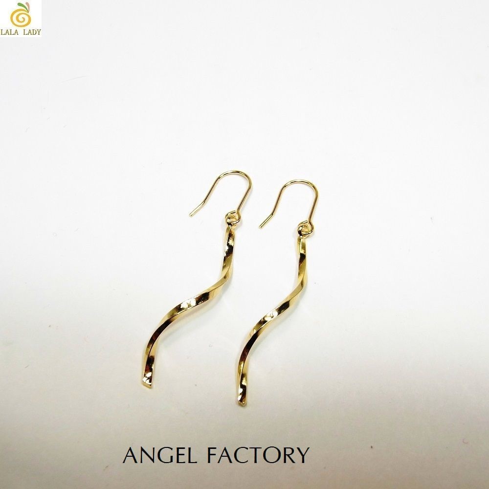 K16GP ピアス ツイストロングウェーブ lalalady-195