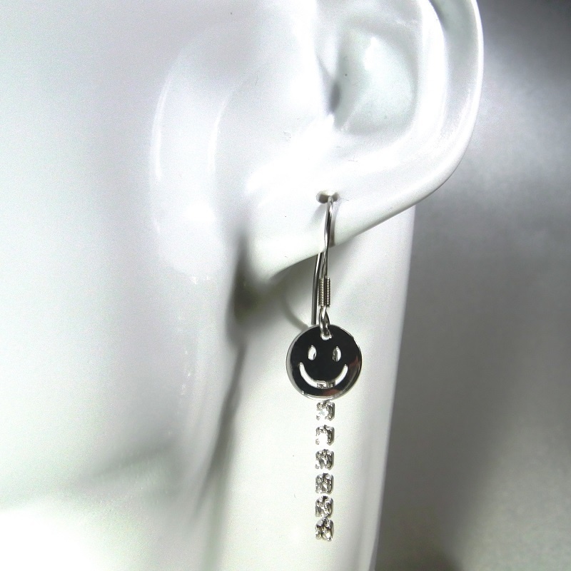 ステンレス製フックピアス◆スマイルマーク&プレシオサ社製シャンデリア◆lalalady-213