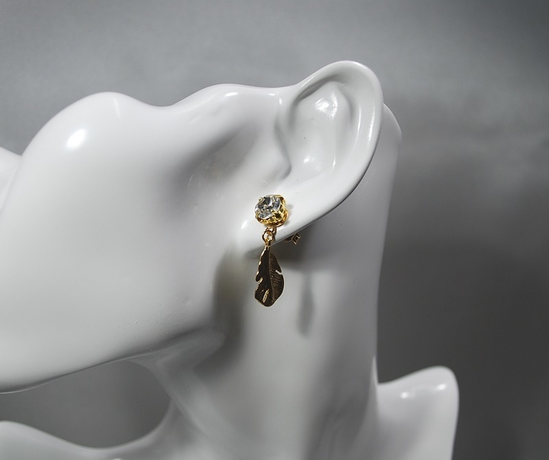 K16GPピアス A級ガラス&小さな葉っぱ ANGEL FACTORY lalalady-207